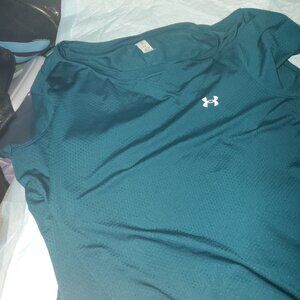 Under armor shirt